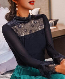 Ženska elegantna bluza s čipkom M1854 