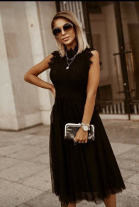 Ženska haljina s čipkom i tilom 5227 crno / crna